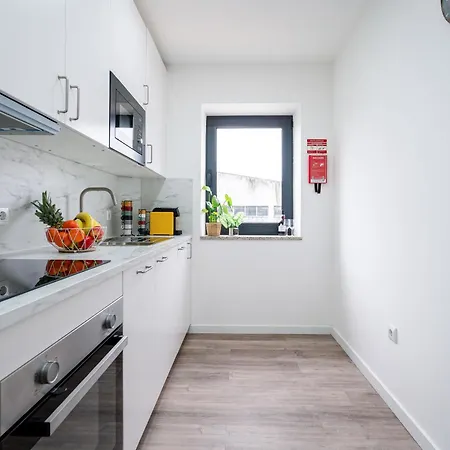 Appartamento Hostwise - Modern Flat With A São Mamede de Infesta