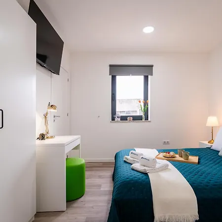 Hostwise - Modern Flat With A Apartment *