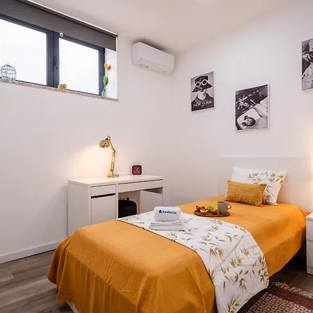 Hostwise - Modern Flat With A Apartment