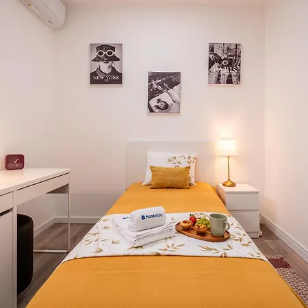 Hostwise - Modern Flat With A *