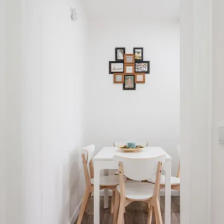 Lejlighed Hostwise - Modern Flat With A *