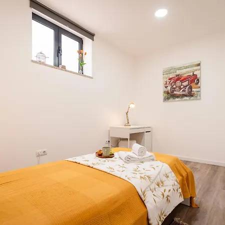 Hostwise - Modern Flat With A Appartamento *