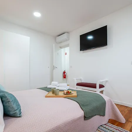 Hostwise - Modern Flat With A *