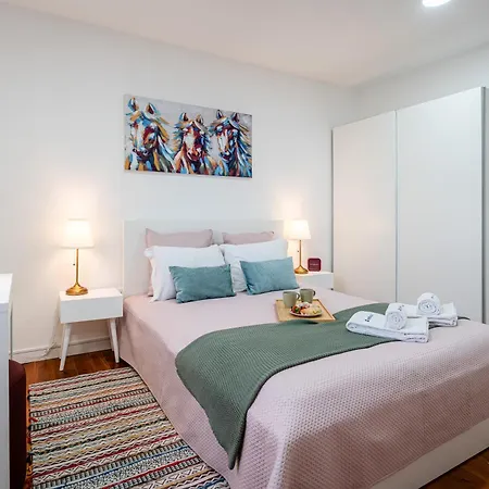 Hostwise - Modern Flat With A São Mamede de Infesta