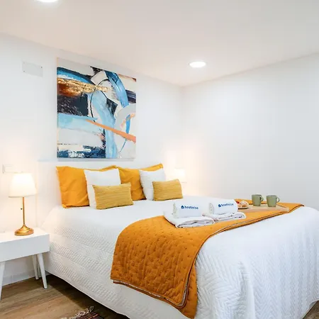 Hostwise - Modern Flat With A Apartment