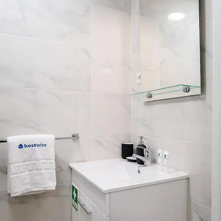 Lejlighed Hostwise - Modern Flat With A