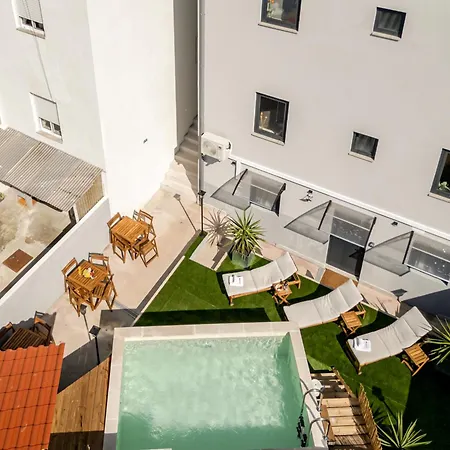 Apartment Hostwise - Modern Flat With A São Mamede de Infesta