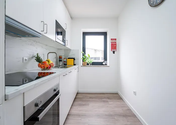 아파트 Hostwise - Modern Flat With A 사오마메데데인페스타