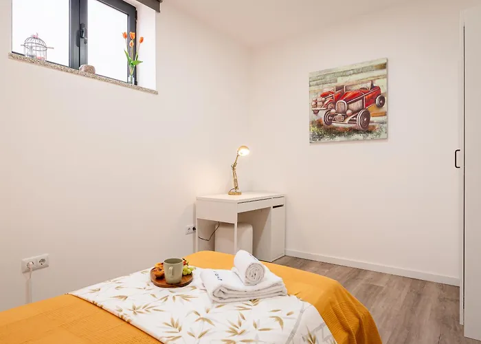 아파트 Hostwise - Modern Flat With A