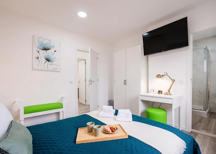 Hostwise - Modern Flat With A 아파트 사오마메데데인페스타