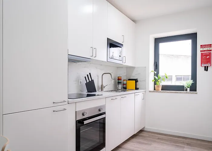 Hostwise - Modern Flat With A 사오마메데데인페스타