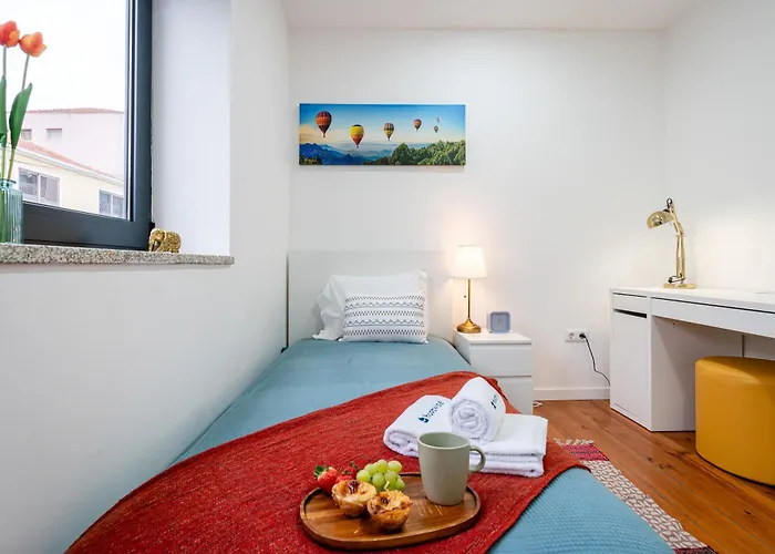 Hostwise - Modern Flat With A *