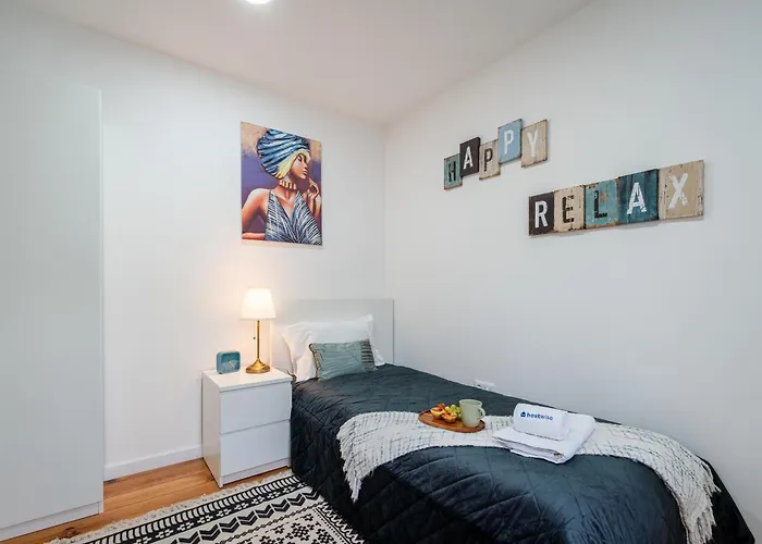 Hostwise - Modern Flat With A 아파트 사오마메데데인페스타